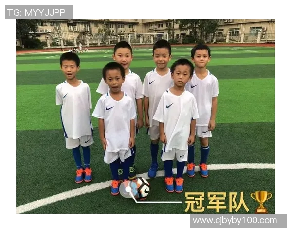 韩国足球队明星球员介绍及他们在国际赛场上的精彩表现分析